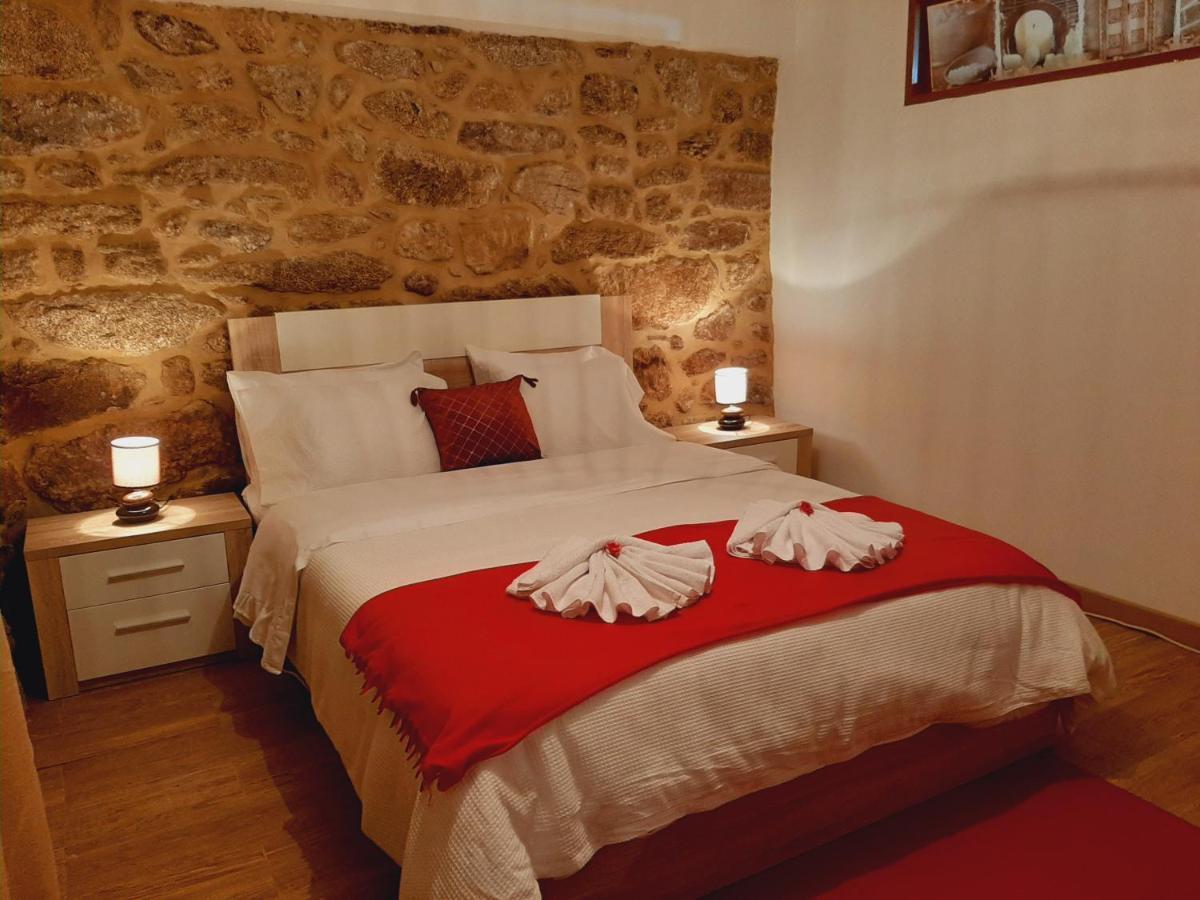 Casa Do Paco Guest House Moncao Bagian luar foto